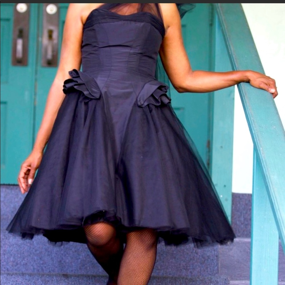 Zac Posen Strapless black taffeta chiffon evening dress NWT size 10 exquisite